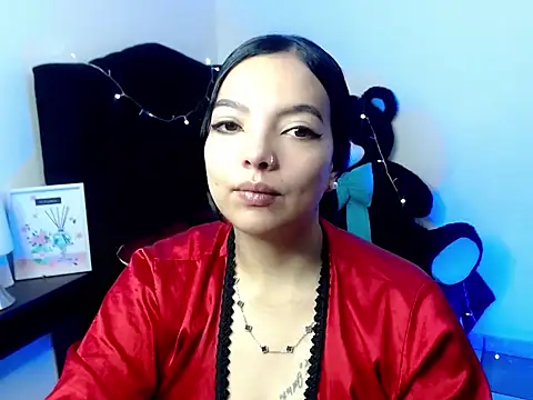Snapshot of loren_tits24 chatting on 12, 7, 2026 loren tits24 online show from 12, 7, 2026
