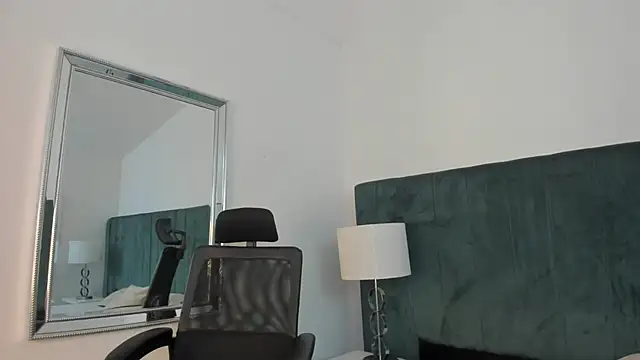 AnnyCherry  online show from 22, 5, 2026