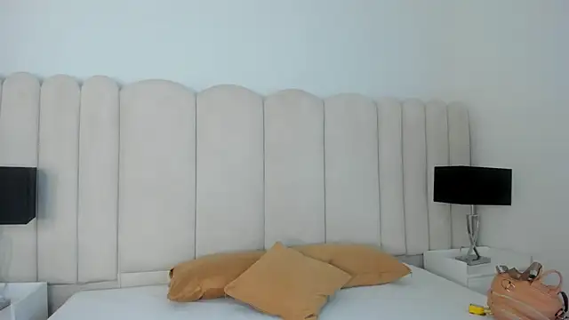 AnnyCherry  online show from 20, 5, 2026