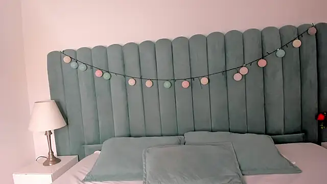 AnnyCherry  online show from 8, 3, 2025