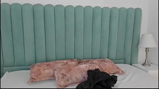 AnnyCherry  online show from 3, 10, 2025