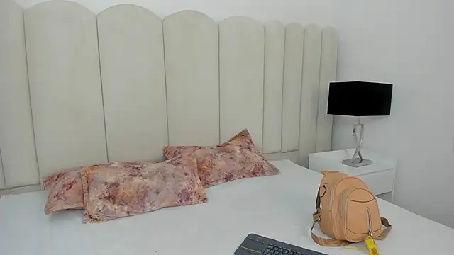 AnnyCherry  online show from 30, 5, 2026