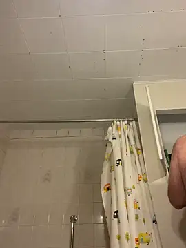 Frenchpoo online show from 2, 3, 2026