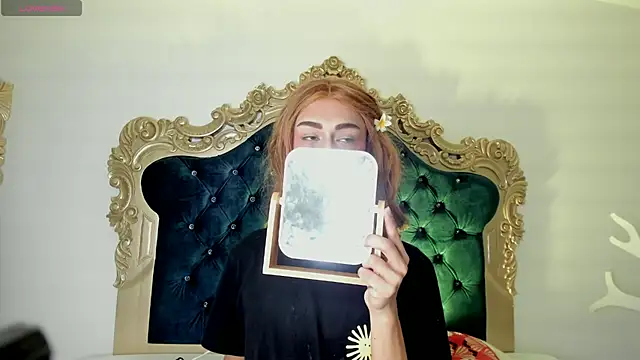 Ari sunshine  online show from 17, 11, 2025