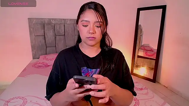 Snapshot of DIANEE_01 chatting on 22, 2, 2026 DIANEE 01 online show from 22, 2, 2026