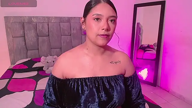 DIANEE 01 online show from 5, 1, 2026