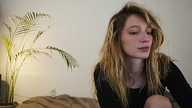 Stephany talks online show from 5, 4, 2026