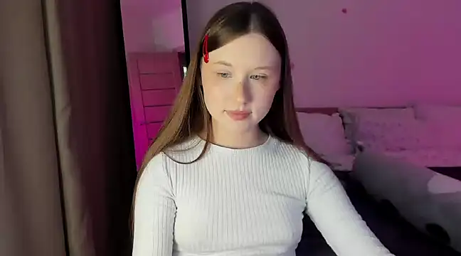 Snapshot of Stella_Sunny chatting on 4, 1, 2025 Stella Sunny online show from 4, 1, 2025