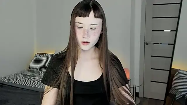 Stella Sunny online show from 5, 5, 2026