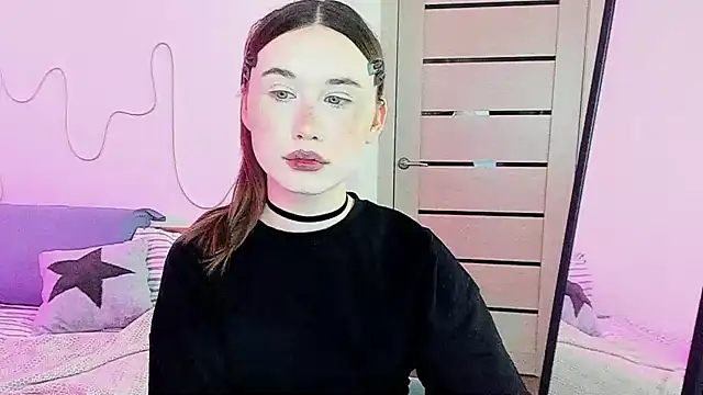 Snapshot of Stella_Sunny chatting on 5, 12, 2025 Stella Sunny online show from 5, 12, 2025