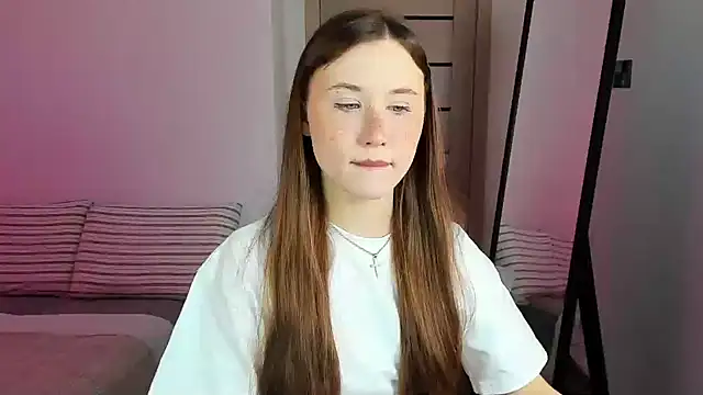 Snapshot of Stella_Sunny chatting on 9, 10, 2025 Stella Sunny online show from 9, 10, 2025