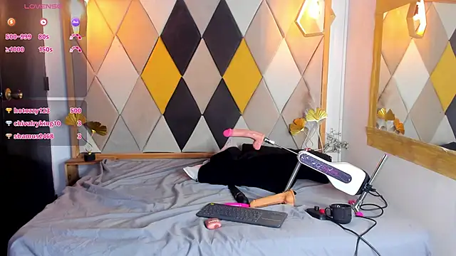 SamanthaFerrer  online show from 7, 3, 2025