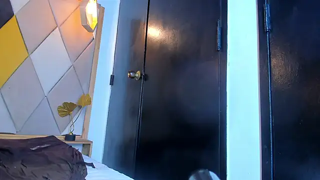 SamanthaFerrer  online show from 17, 3, 2025