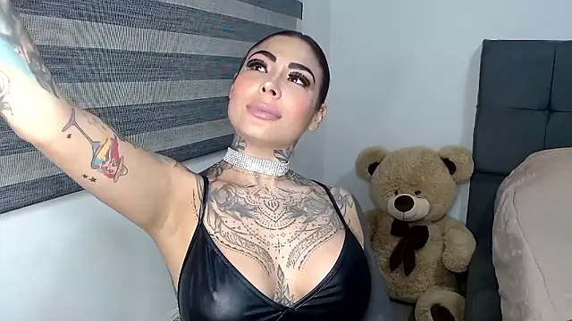 EmiliMontero online show from 11, 1, 2026