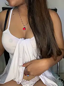 Snapshot of Liyana_Babe chatting on 17, 3, 2025 Liyana Babe online show from 17, 3, 2025