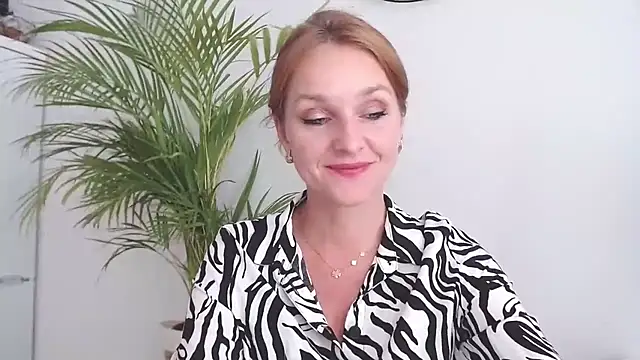 AliciaDesire online show from 29, 9, 2025