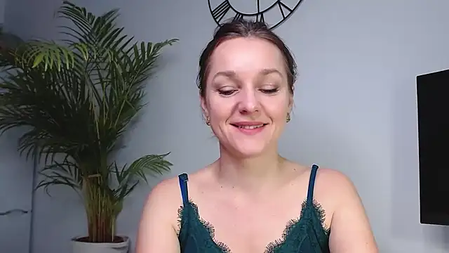 AliciaDesire online show from 16, 1, 2025