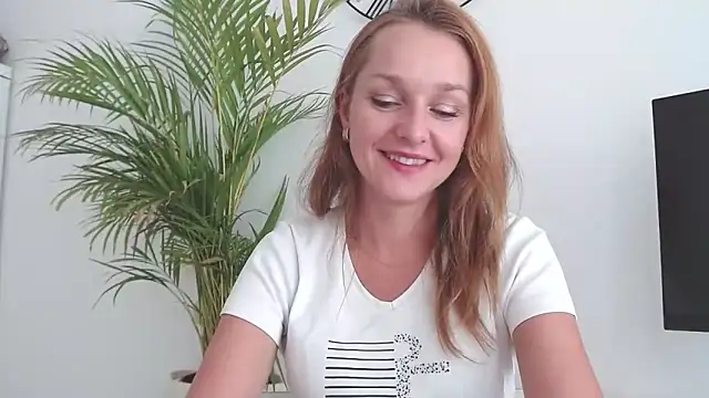 AliciaDesire online show from 20, 10, 2025