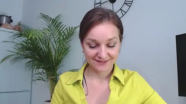 AliciaDesire online show from 13, 1, 2025