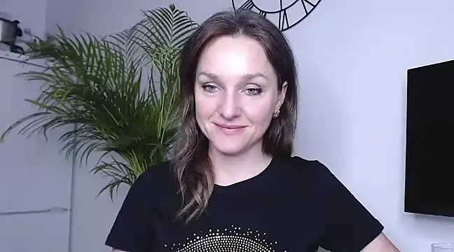 AliciaDesire online show from 18, 2, 2025