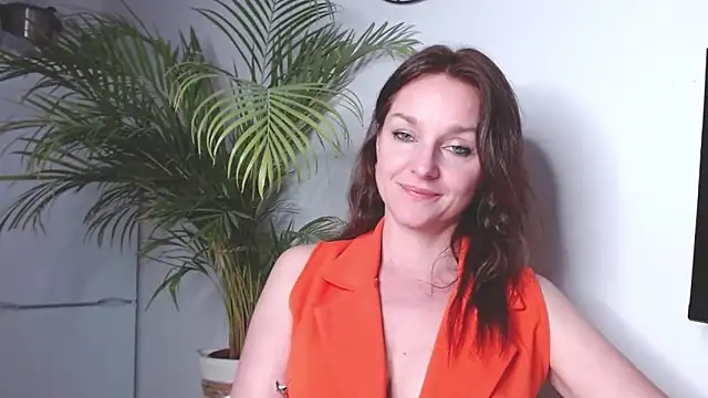 AliciaDesire online show from 10, 3, 2025