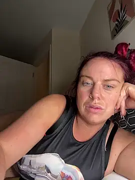 redxxxvixen online show from 20, 5, 2026
