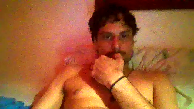 couplemilk online show from 8, 4, 2026