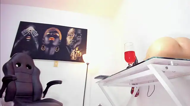 Snapshot of Thomas_shelbys chatting on 27, 2, 2025 Thomas shelbys online show from 27, 2, 2025