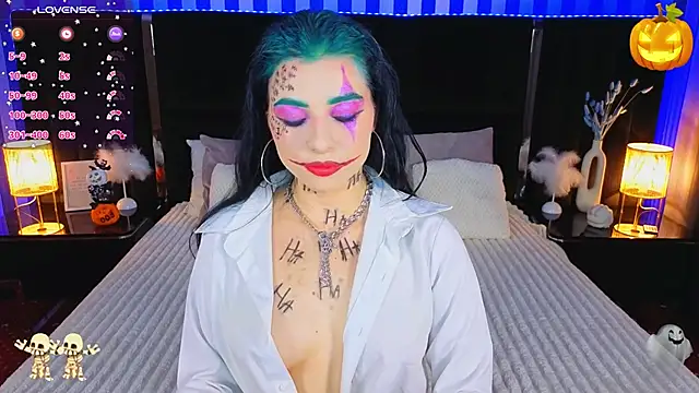 KitnissKiss online show from 30, 10, 2025