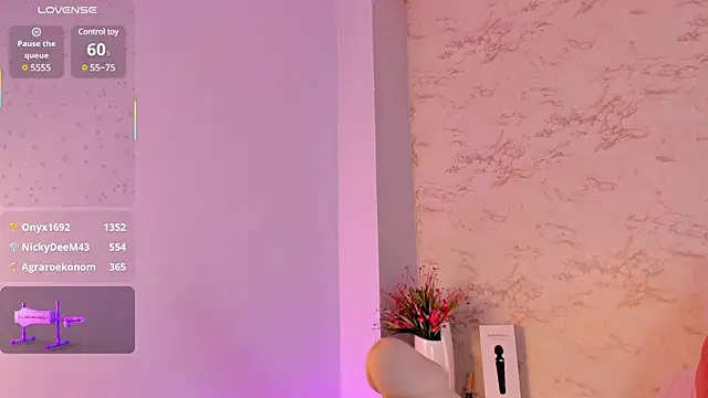 Hannablazze online show from 2, 3, 2025