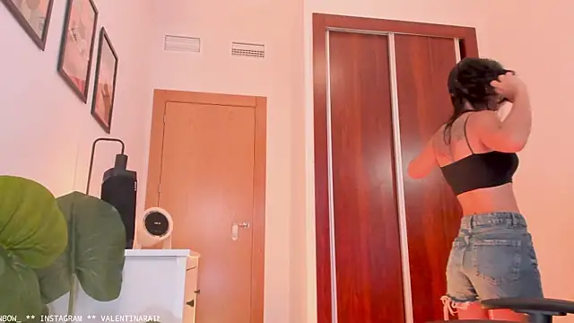 Adriennesexxx online show from 21, 9, 2025