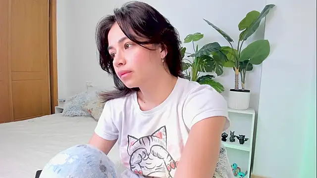 Adriennesexxx online show from 4, 3, 2025