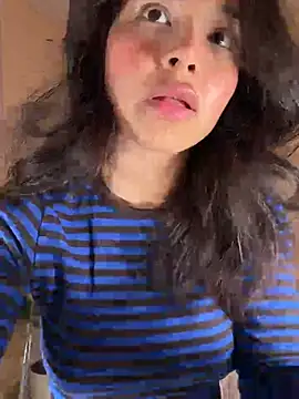 Adriennesexxx online show from 17, 2, 2026