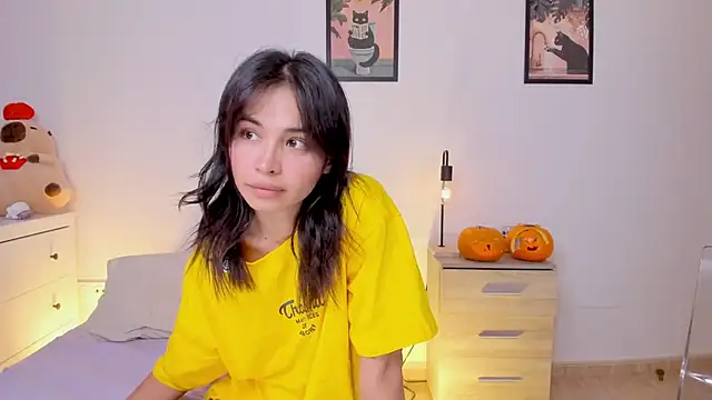 Adriennesexxx online show from 1, 11, 2025