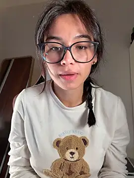 Adriennesexxx online show from 7, 3, 2026