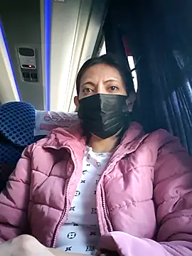 Lunababymylove online show from 31, 1, 2025