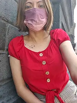 Lunababymylove online show from 20, 3, 2025