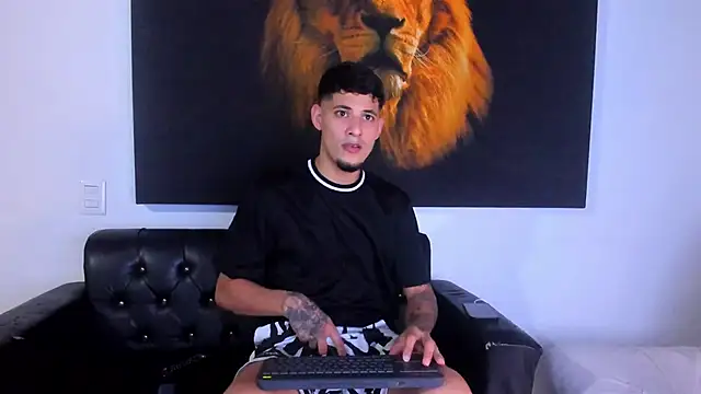 kyle smithxx online show from 5, 12, 2024