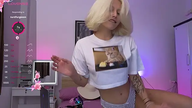 Snapshot of I_see_Ays1 chatting on 4, 3, 2025 I see Ays1 online show from 4, 3, 2025