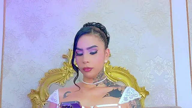 GiahDaniels online show from 19, 5, 2026