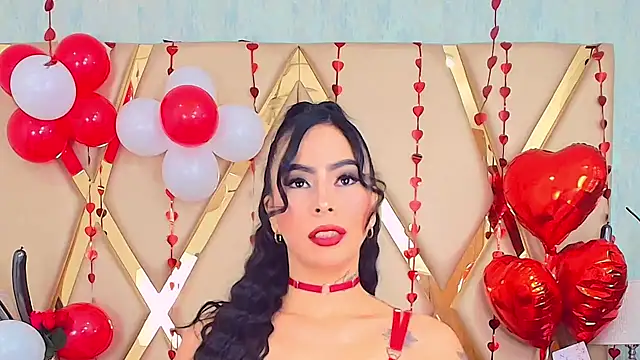 GiahDaniels online show from 14, 2, 2025