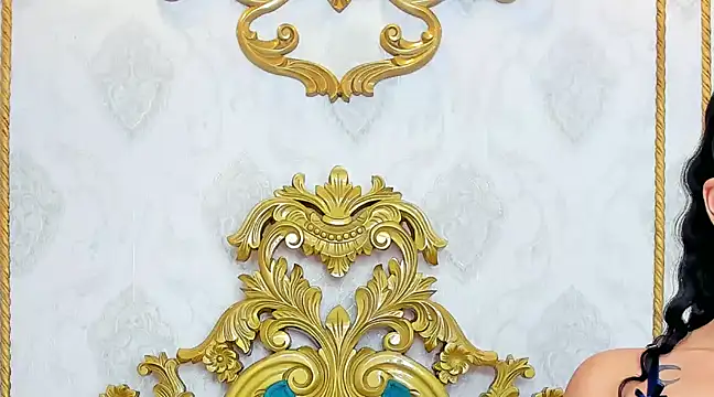 GiahDaniels online show from 10, 3, 2025