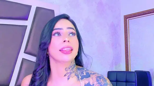 GiahDaniels online show from 10, 5, 2026