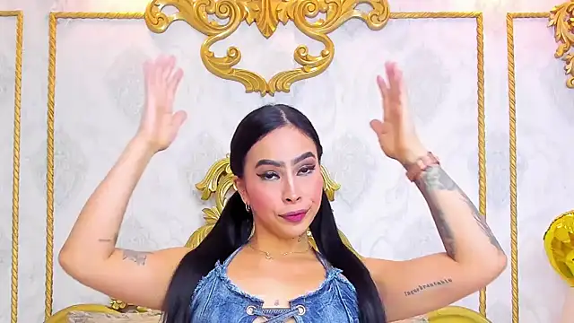 GiahDaniels online show from 25, 2, 2025