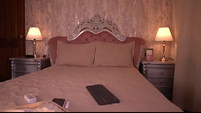 AngelineConnor online show from 14, 5, 2026