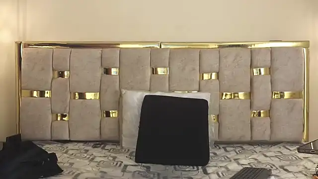 ling ling24 online show from 20, 12, 2025