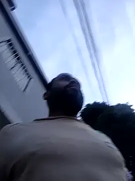 Snapshot of KaelMoreau chatting on 9, 11, 2025 KaelMoreau online show from 9, 11, 2025