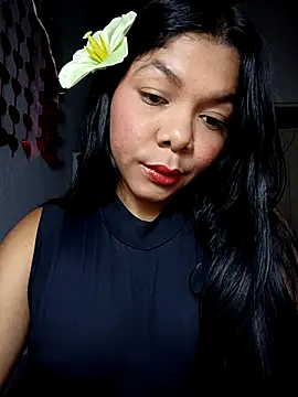 DIORA Latina online show from 27, 2, 2026