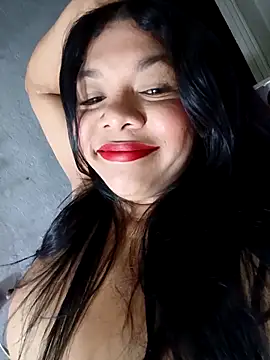 DIORA Latina online show from 17, 3, 2026