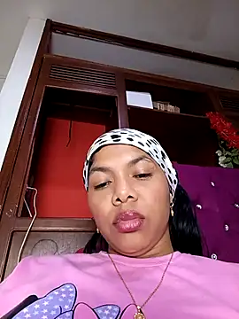 DIORA Latina online show from 25, 9, 2025